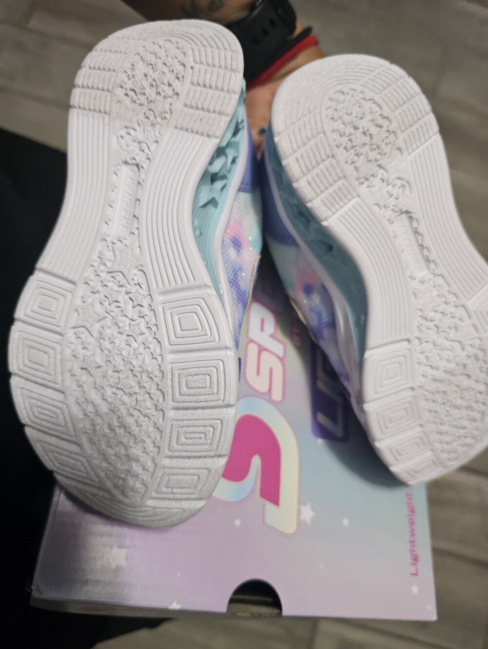 Skechers Kids Light-Up Floral Sneakers - Lavender & Mint Size 10 T, Brand New - Picture 3 of 8